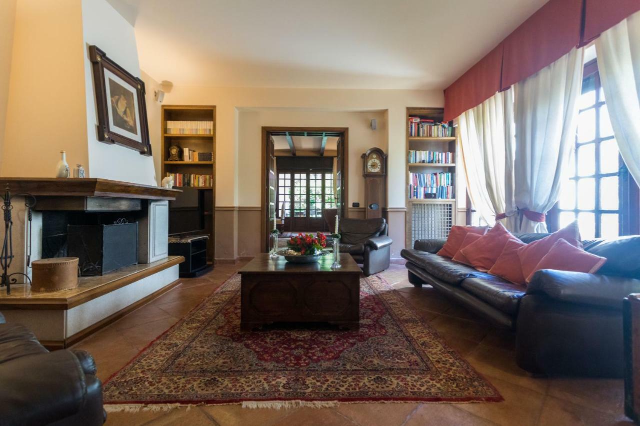 Villa Gabriella - Mondello Esterno foto